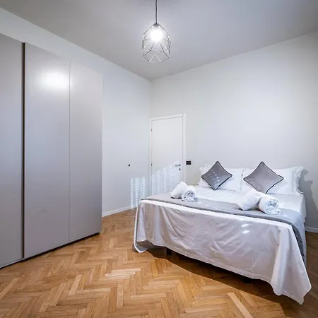 Apartament Yid Cairoli Design
