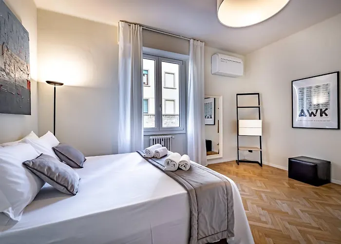 Apartament Yid Cairoli Design *
